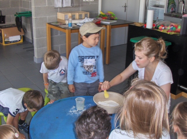 Village Camps International Summer Camp VDC Geneva 2016-08-12 https://www.villagecamps.com/journals_admin/images/312-6-Picture 019.jpg